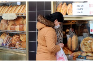 Ekmekte 2 farklı fiyat tarifesi kafa karıştırdı