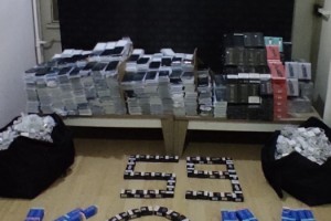 Malkara’da 1611 Kaçak Cep Telefonu Ele Geçirildi
