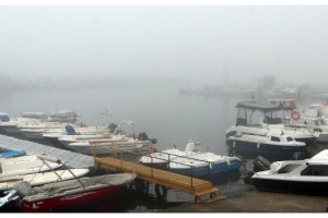 Tekirdağ'da yoğun sis, kara ve deniz ulaşımını olumsuz etkiledi
