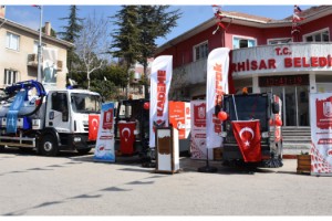 Albayrak Grubu'ndan Pınarhisar Belediyesi'ne yerli ve milli süpürge aracı