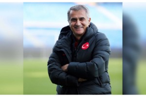 Şenol Güneş: Buraya umutlu geldik, mutlu dönmek istiyoruz