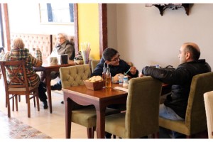 Turuncu kategorideki Tekirdağ'da esnaf, kurallara uyulmasını istedi