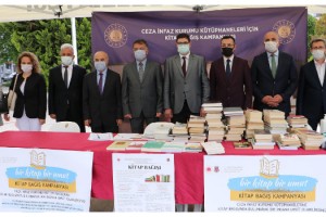 Trakya’da cezaevlerinde kütüphane kurulması için kitap bağışlandı