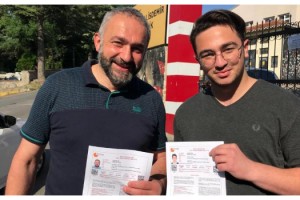 Baba ile oğlu aynı okulda YKS'ye girdi