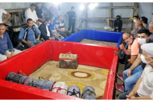 Horoz dövüştürüp, bahis oynayan 23 kişiye 76 bin 626 TL ceza