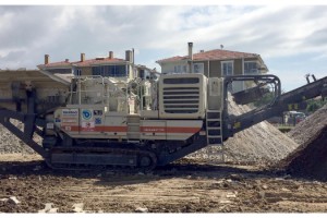 Tekirdağ'dan çalınan taş kırma makinesi İstanbul'da bulundu
