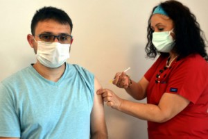 Aşılamada mavi il Edirne’de, 18-30 yaş grubuna 'aşı olun' çağrısı