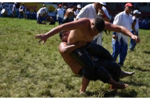 Kırkpınar Er Meydanı'nda 54 başpehlivan altın kemer için güreşecek