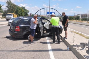 Lastiği patlayan cip karşı şeride geçti, kaza'da yaralanan olmadı