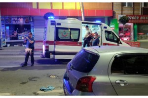 Bekçiyi bıçakla yaraladı, bacağından vurularak yakalandı