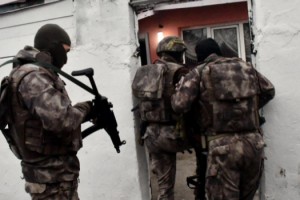 Çorlu'da 'Gündoğdu' operasyonu: 6 gözaltı