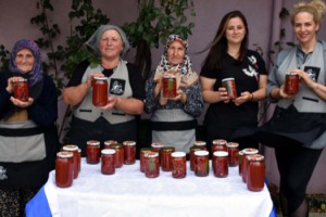 Trakya'nın üreten kadınları, yöresel lezzetleri sofralarla buluşturuyor