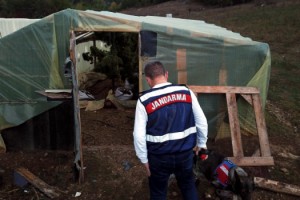 Çiftlik evine uyuşturucu operasyonu