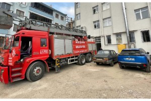 Keşan’da vergi dairesi arşiv odasında yangın