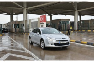 Edirne'de esnafın, Bulgaristan'ın PCR zorunluluğu endişesi