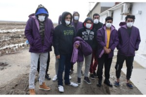 Arkadaşları donarak ölen göçmenler, Yunan zulmünü anlattı