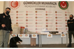 Kapıkule'de 37 milyon liralık uyuşturucu ve ticari eşya ele geçirildi
