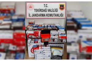 İşyerinin gizli bölmelerinde kaçak tütün ürünleri ele geçirildi
