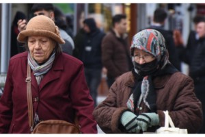 Kısıtlamalar gevşedi, aşıda hatırlatma dozları yüzde 10'lara düştü