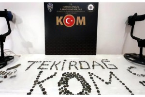 Otomobilde Roma dönemine ait 350 tarihi eser ele geçirildi