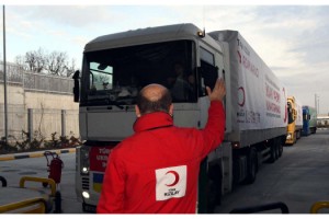 Türk Kızılay Ukrayna'ya insani yardımları sürdürüyor; 3 TIR daha gönderildi