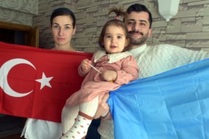 Ukrayna’da 1 hafta mahsur kalan Snizhana: Çocuğum olmasa kalıp savaşırdım