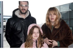 Ukrayna'dan Rus eşiyle ana vatana gelen grafiker: Çocukla yerin 3 metre altında kaldık