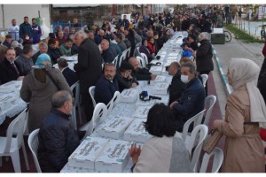 Süleymanpaşa Belediyesi'nde 4 bin kişiye iftar