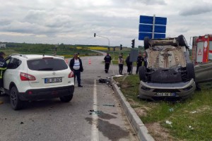 Tekirdağ'da otomobiller çarpıştı: 4 yaralı