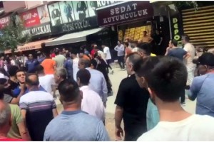 Tekirdağ'da taşlı- sopalı 'park' kavgası: 2 yaralı, 10 gözaltı