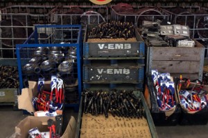 Kapıkule'de kaçak oto yedek parçaları ele geçirildi