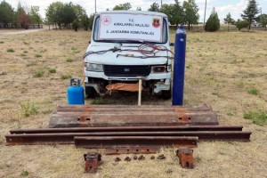 Kırklareli'de tren rayı hırsızlığına 5 gözaltı