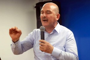 Bakan Soylu: Bursa'da cezaevi memurlarını taşıyan araca bombalı saldırının failleri yakalandı