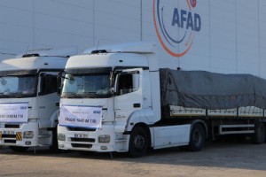 Tekirdağ'dan'dan, Pakistan'a 9 TIR dolusu yardım yola çıktı