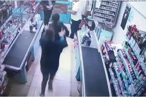 Şakalaştığı arkadaşının ittiği Resul, karnına cam parçasının saplanmasıyla öldü