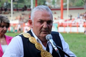 Edirne'den, Kırkpınar'ın 3 altın kemerli ağası Selim'e fahri hemşerilik