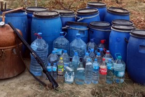 Tekirdağ'da 2.5 ton sahte içki ele geçirildi