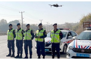 Tekirdağ’da jandarmadan dron destekli trafik uygulaması