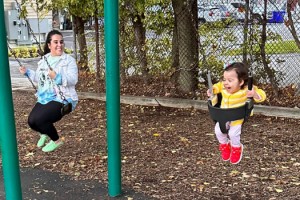 ABD'de tedavisi tamamlanan SMA'lı İdil Ayşe, yaşama tutundu