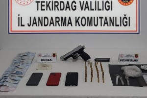 Tekirdağ'da uyuşturucu operasyonu: 3 gözaltı