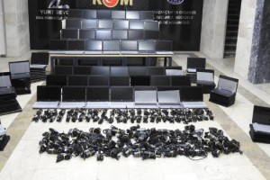 3 milyon lira değerinde kaçak elektronik ürün ele geçirildi