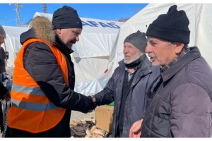 Mestan Özcan, “Asrın Felaketi, Asrın Birlikteliği Oldu”