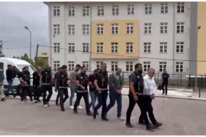 Ahmet Nur Çebi'nin firmasından 50 milyon dolarlık dolandırıcılığın şüphelisi çalışanlar adliyede