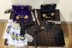 Evinde uyuşturucuyla yakalanıp, tutuklandı