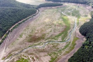 İstanbul'un suyunu sağlayan barajlarda doluluk oranı yüzde 36'ya düştü