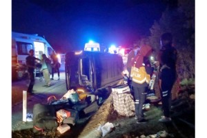 Kırklareli'de panelvan ile otomobil çarpıştı: 10 yaralı