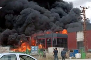Tekirdağ'daki fabrika yangını 9 saatte söndürüldü