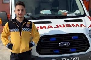 Acil tıp teknisyeni kazada yaşamını yitirdi