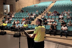 Tekirdağ'da polis, öğrenci servis şoförlerini bilgilendirdi