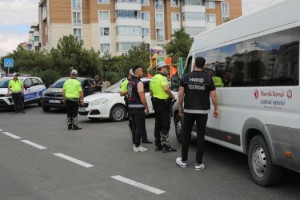 Tekirdağ'da polisten okul çevrelerinde sıkı denetim